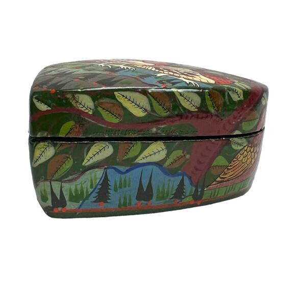 Vintage India paper Mâché trinket heart shape box Bird Tree hand painted signed - Picture 3 of 15